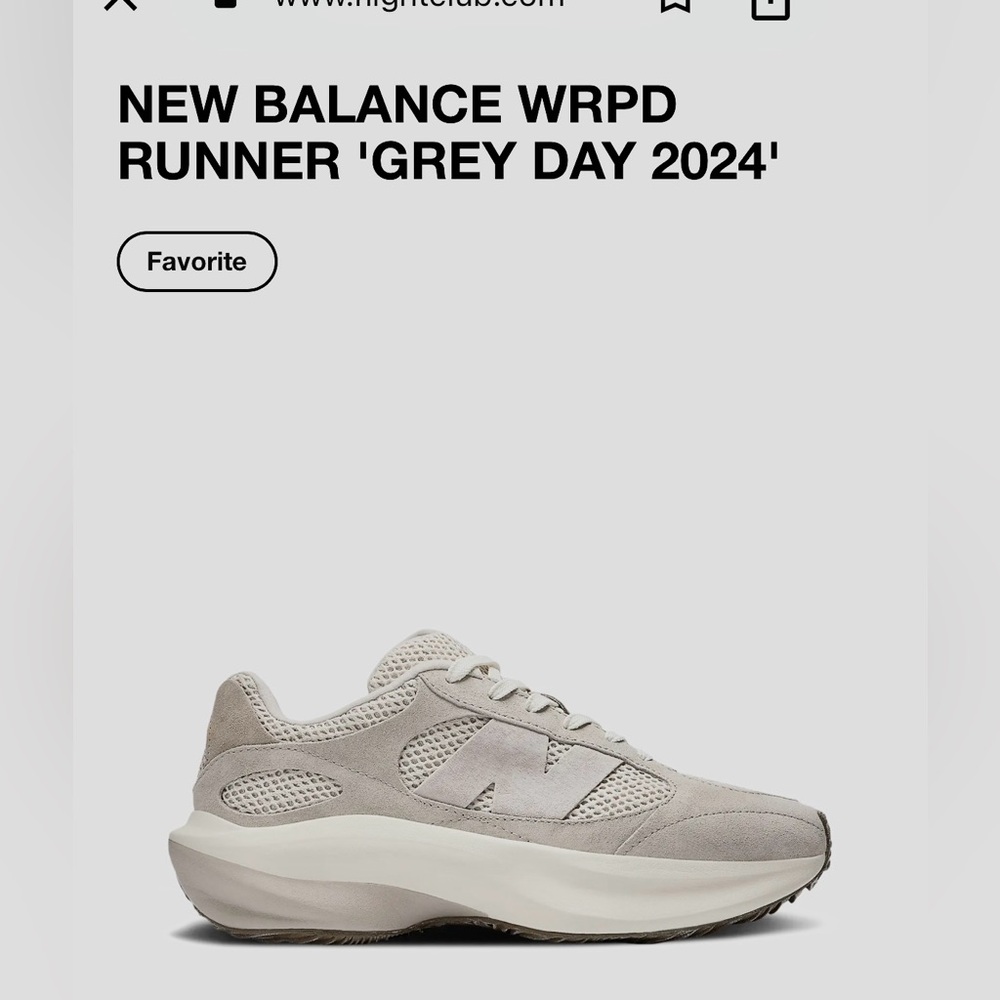 New Balance Women's Taupe Sneakers